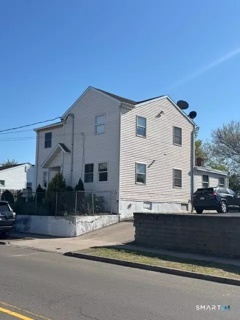 Exterior - 142 Front Ave, West Haven, CT 06516 photo 1 of 7