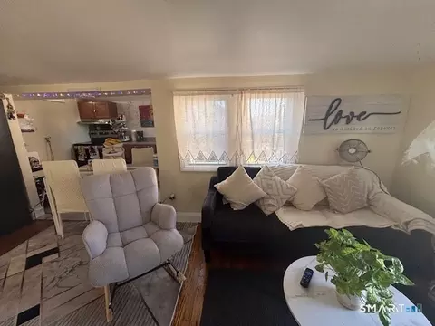 Living - 142 Front Ave, West Haven, CT 06516 photo 3 of 4