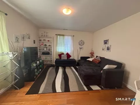 Living - 142 Front Ave, West Haven, CT 06516 photo 2 of 4