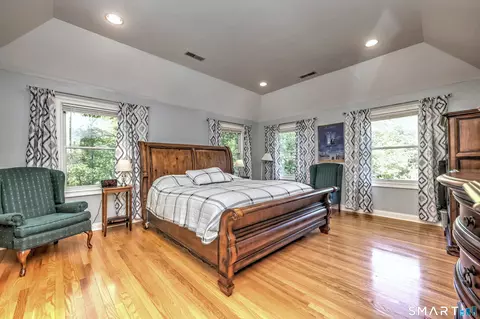 Bedroom - 91 Cranbury Dr, Trumbull, CT 06611 photo 1 of 4