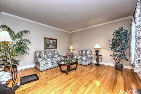 Living - 91 Cranbury Dr, Trumbull, CT 06611 photo 1 of 5