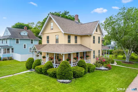 120 Bloomfield Ave, Windsor, CT 06095