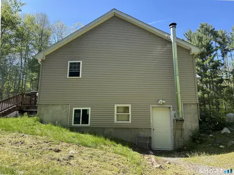 Exterior - 871 Brook Rd, Hampton, CT 06247 photo 4 of 6
