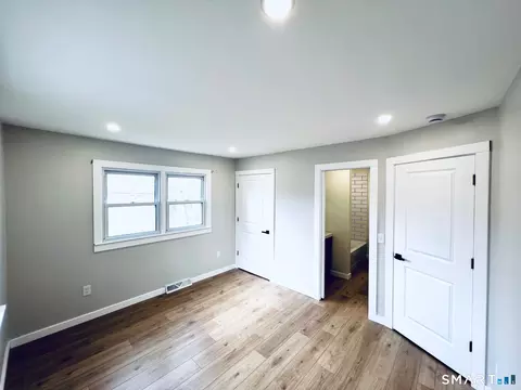 Bedroom - 8 Rustic Rd, Ridgefield, CT 06877 photo 1 of 3
