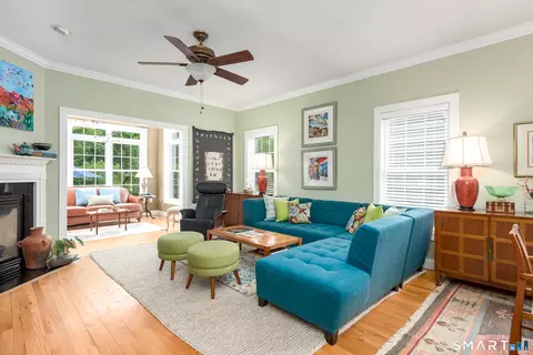 Living - 8 Greendale Dr #8, Suffield, CT 06078 photo 1 of 3