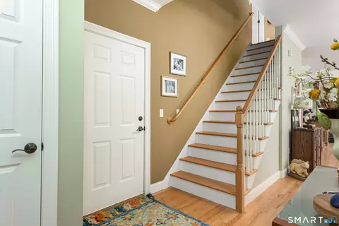 Entry Way - 8 Greendale Dr #8, Suffield, CT 06078 photo 3 of 3