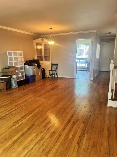 Living - 141 Worth Ave, Hamden, CT 06518 photo 2 of 4