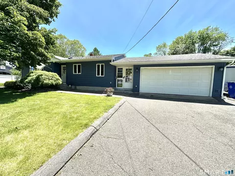 433 Reed Ave, Windsor Locks, CT 06096