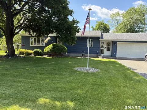 433 Reed Ave, Windsor Locks, CT 06096