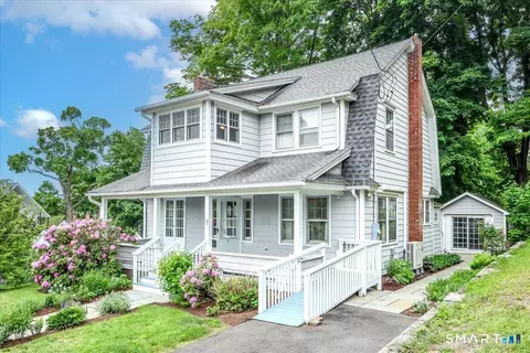 7 Treadwell Ave, New Milford, CT 06776