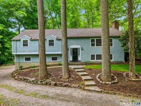 30 Bittersweet Trl, Wilton, CT 06897