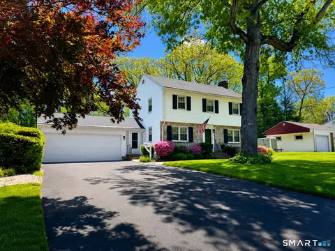 224 Spring St, Manchester, CT 06040