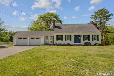 24 Jordan Ter, Waterford, CT 06385