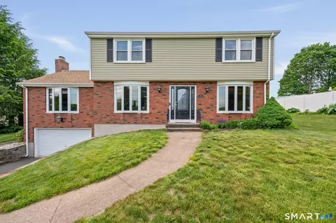 68 Kramer Dr, Berlin, CT 06037