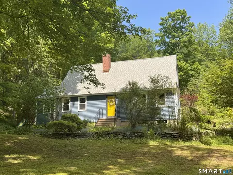 Undisclosed, Woodbury, CT 06798