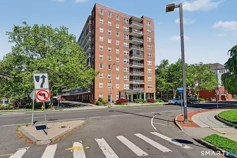 444 Bedford St #9R, Stamford, CT 06901