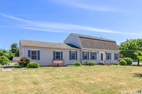 23 Sara Cir, North Haven, CT 06473