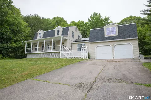 35 Pheasant Run Rd, Stonington, CT 06378