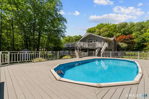 148 Osborn Ln, Monroe, CT 06468