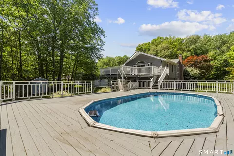 148 Osborn Ln, Monroe, CT 06468