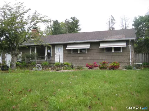 18 Summit Rd, Vernon, CT 06066
