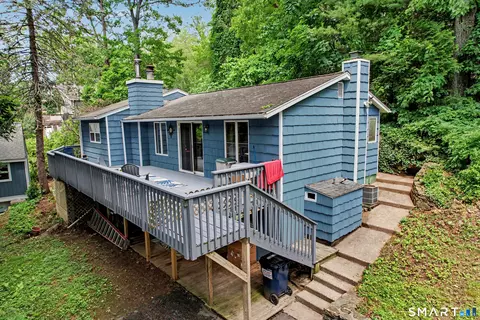 25 Maple Dr, New Milford, CT 06776