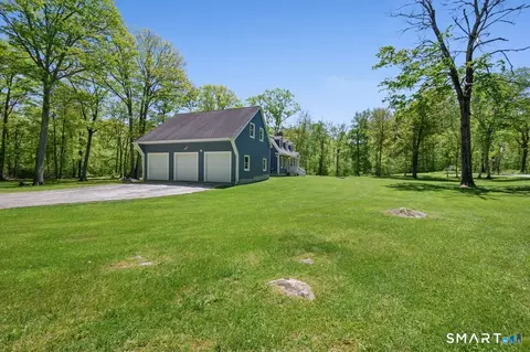Exterior - 104 Lambert Rd, Sharon, CT 06069 photo 2 of 4