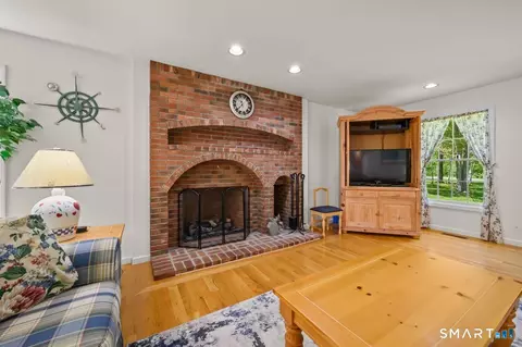 Living - 104 Lambert Rd, Sharon, CT 06069 photo 3 of 4