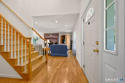 Entry Way - 104 Lambert Rd, Sharon, CT 06069 photo 3 of 4