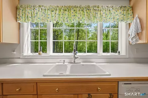 Kitchen - 104 Lambert Rd, Sharon, CT 06069 photo 2 of 5