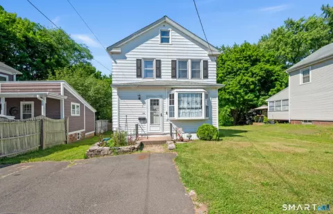5 Wall St, Cromwell, CT 06416