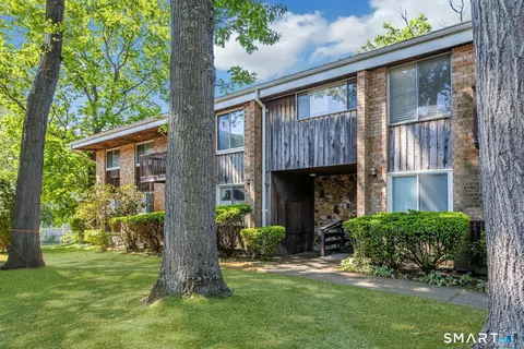 333 Vincellette St #70, Bridgeport, CT 06606