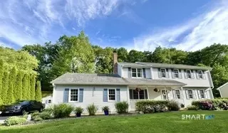 81 Folly Brook Ln, Manchester, CT 06040