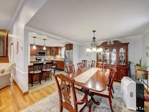 Dining - 4 Lee Cir, Bloomfield, CT 06002 photo 3 of 3