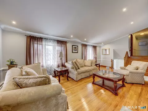 Living - 4 Lee Cir, Bloomfield, CT 06002 photo 5 of 5