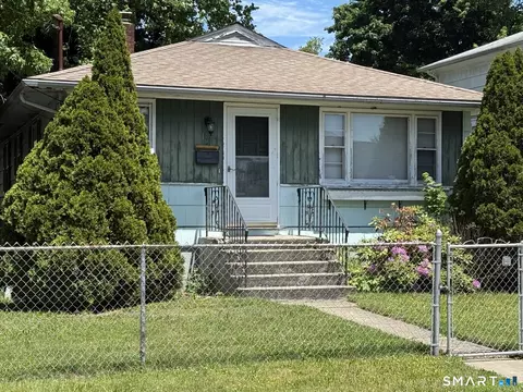 166 Marigold Ave, Bridgeport, CT 06606