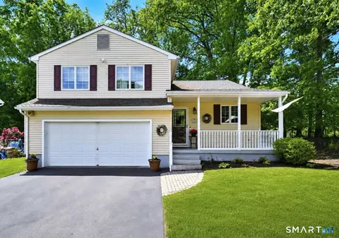 40 Kathleen Way, Manchester, CT 06042