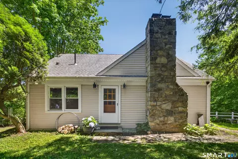 84 Squash Hollow Rd, New Milford, CT 06776