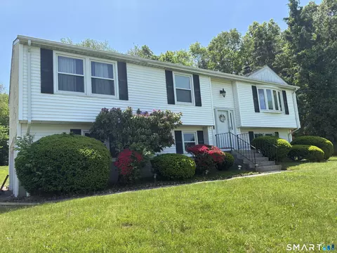 769 Middletown Ave, North Haven, CT 06473