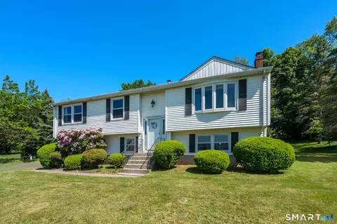 769 Middletown Ave, North Haven, CT 06473