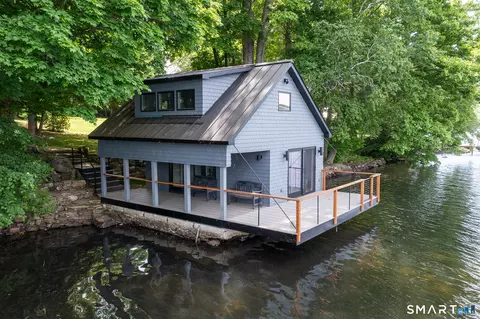 40 Arrow Point Rd, Warren, CT 06777