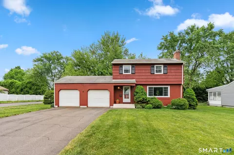 589 Forest St, East Hartford, CT 06118