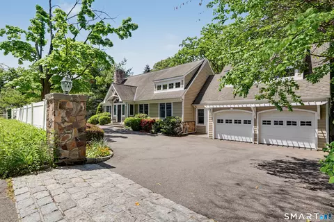 186 Compo Rd S, Westport, CT 06880