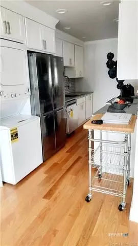 175 Kennedy Dr #175, Bridgeport, CT 06606