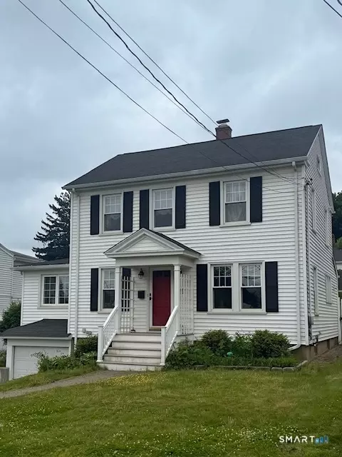 29 Wayland Ave, Waterbury, CT 06708