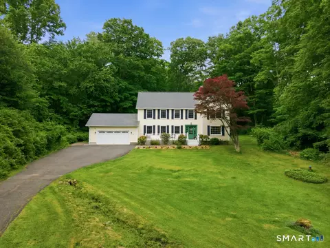 Exterior - 76 Pocahontas Rd, Redding, CT 06896 photo 3 of 6
