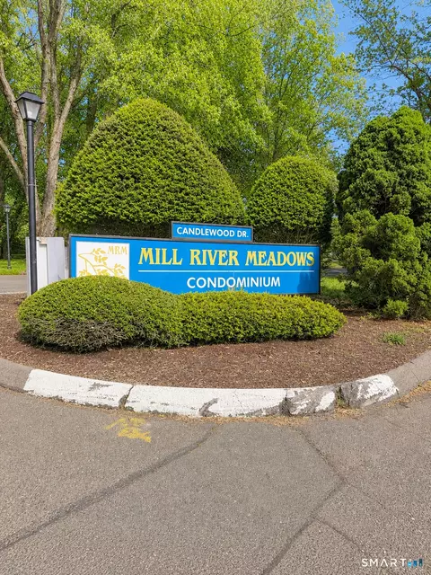 44 Candlewood Dr #44, South Windsor, CT 06074