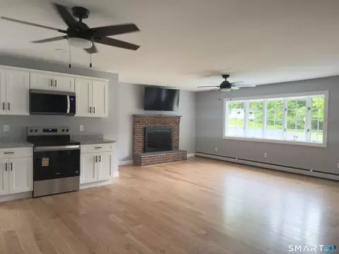 Living - 44 Polly Ave, Killingly, CT 06239 photo 3 of 8