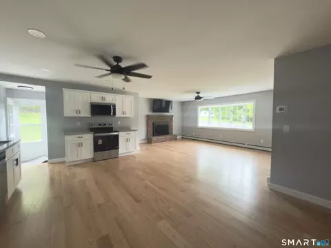 Living - 44 Polly Ave, Killingly, CT 06239 photo 2 of 8