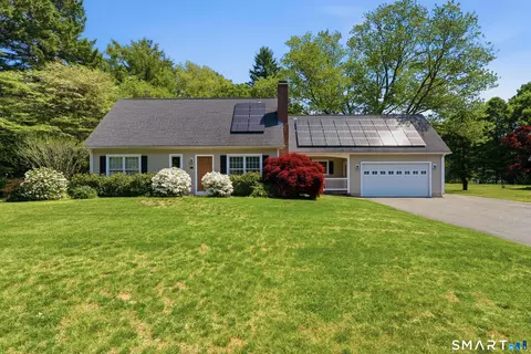 48 Case Rd, Burlington, CT 06013